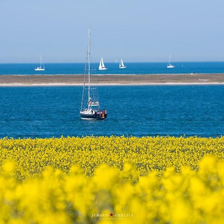 Urlaub Mit Ostseeblick, Schwimmbad, Sauna & Direkte Strandlage Kronsgaard Luaran gambar